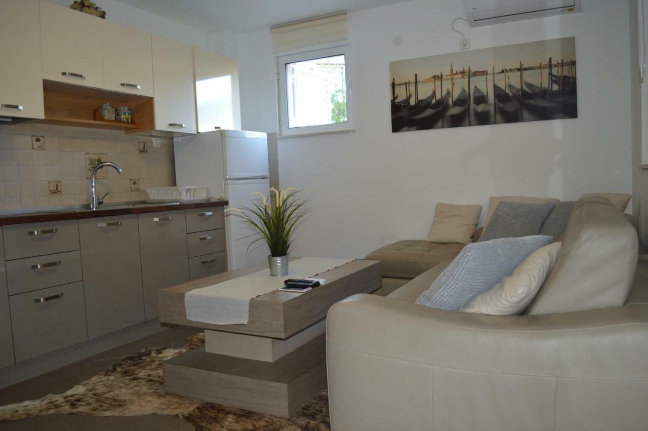 Vanessa Apartment Budva Eksteriør bilde